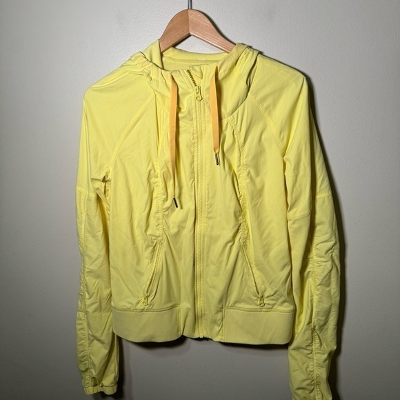 Lululemon Street To Studio Jacket Mellow  Lemon 8 - Picture 3 of 6
